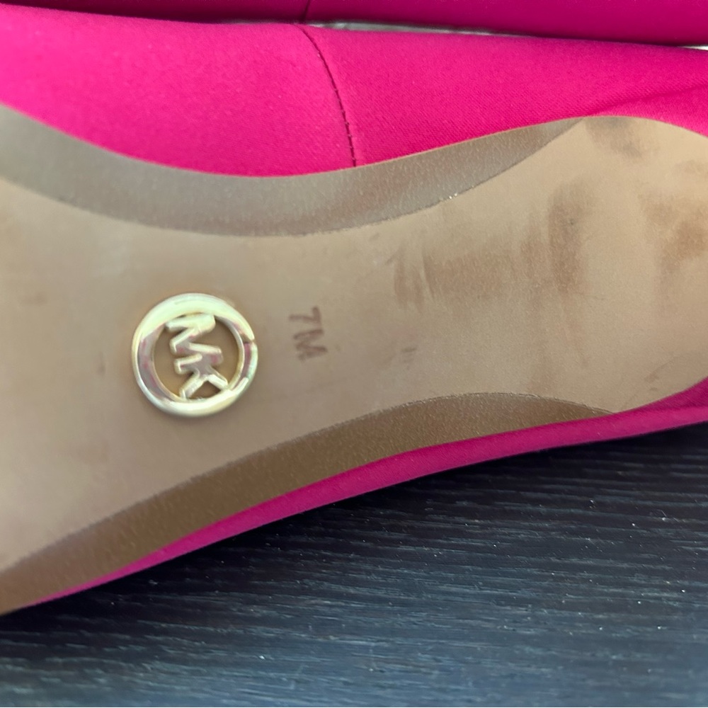 Michael Kors Hot Pink Stiletto Pumps size 7 - Picture 9 of 10